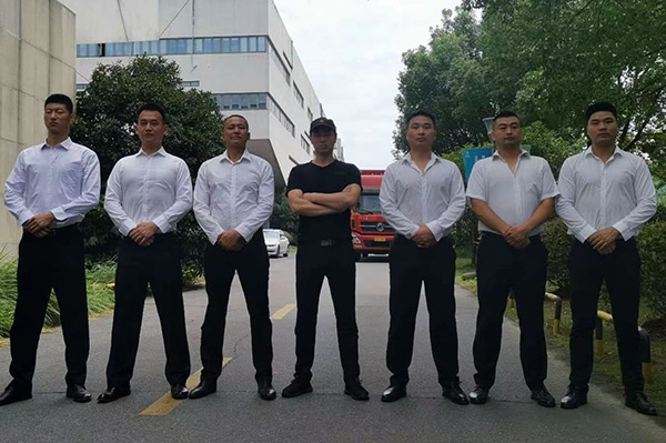 執(zhí)法隊(duì)員繳獲毒品后家人遭騷擾，欲雇保鏢保護(hù)家人